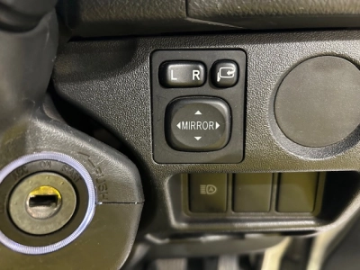 2020 Toyota Hiace FULL OPTION =4X4= 