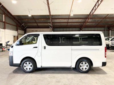 2020 Toyota Hiace FULL OPTION =4X4= 