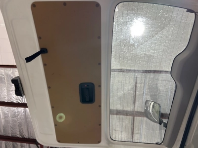 2019 Toyota Hiace =4X4= 6 Seaters - Dual Airbags