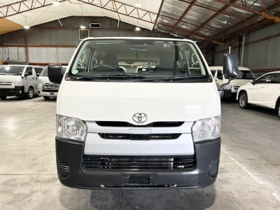 2018 Toyota Hiace --$4500 REDUCED-- **4WD** REMOVABLE BACK SEATS 