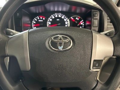 2018 Toyota Hiace --$4500 REDUCED-- **4WD** REMOVABLE BACK SEATS 