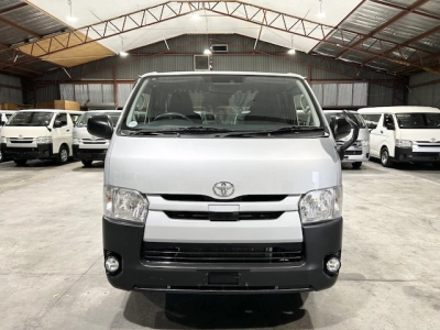 2019 Toyota Hiace ** 4WD 4WD 4WD ** $4000 REDUCED $$