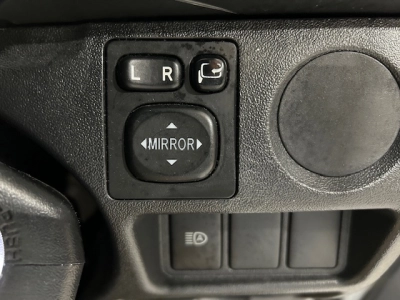 2019 Toyota Hiace ** 4WD 4WD 4WD ** $4000 REDUCED $$