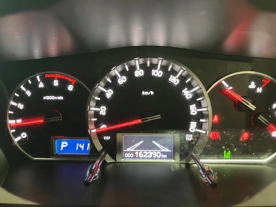 2017 TOYOTA HIACE LWB 2.8L DIESEL TURBO