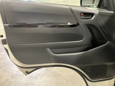 2017 TOYOTA HIACE LWB 2.8L DIESEL TURBO