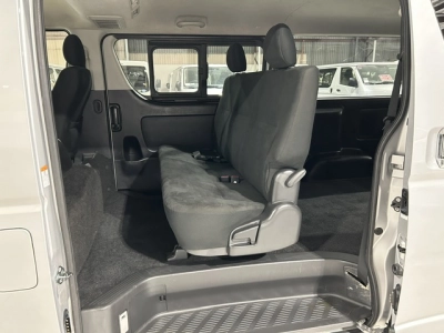 2020 Toyota Hiace 4X4 SUPER GL!!! 5 SEATER / with REAR AIRCON!!