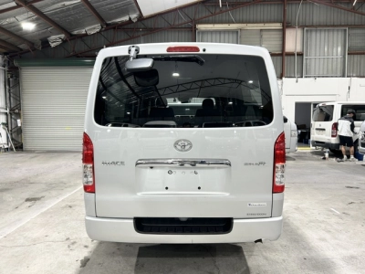 2020 Toyota Hiace 4X4 SUPER GL!!! 5 SEATER / with REAR AIRCON!!