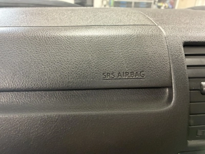 2018 Toyota Hiace 4X4 / Dual Airbags / REAR AIRCON 