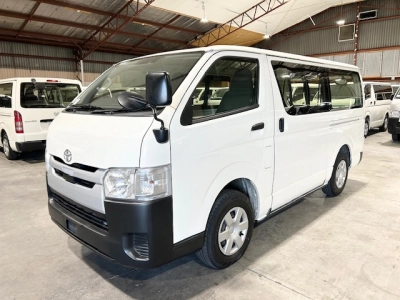 2019 Toyota Hiace =4X4= 6 or 9 Seaters *DUAL Airbags*