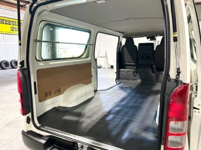 2020 Toyota Hiace --- 4WD 4WD 4WD --- $4000 REDUCED