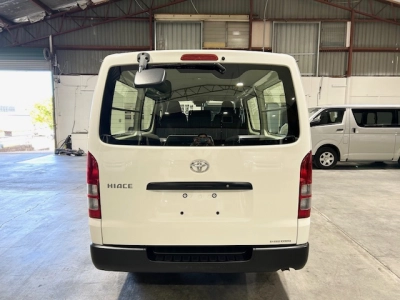 2020 Toyota Hiace --- 4WD 4WD 4WD --- $4000 REDUCED