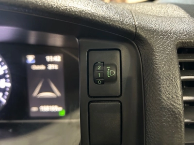 2020 Toyota Hiace --- 4WD 4WD 4WD --- $4000 REDUCED