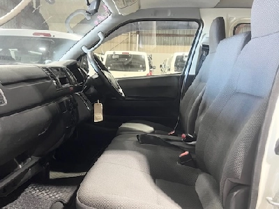 2019 Toyota Hiace = 4X4 = COMING SOON