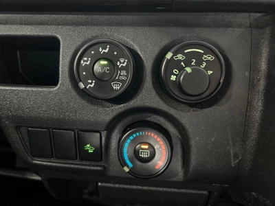 2020 Toyota Hiace FACELIFT MODEL ===FULL TIME 4WD===