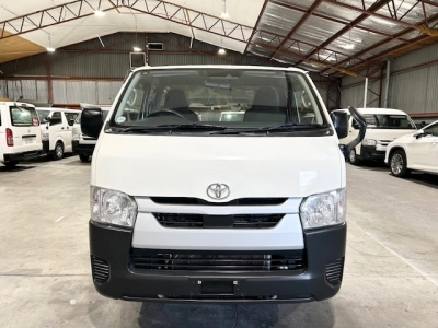 2020 Toyota Hiace *FACELIFT MODEL* ===FULL TIME 4WD===
