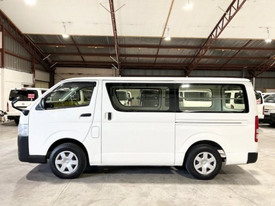 2020 Toyota Hiace *FACELIFT MODEL* ===FULL TIME 4WD===
