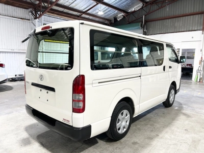 2020 Toyota Hiace *FACELIFT MODEL* ===FULL TIME 4WD===