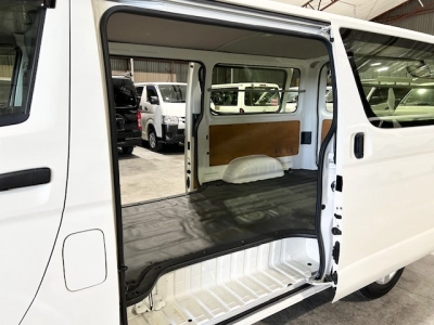 2020 Toyota Hiace FACELIFT MODEL ===FULL TIME 4WD===