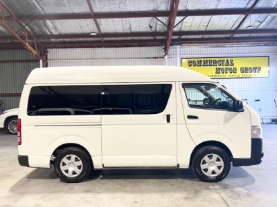 2019 Toyota Hiace =Rare Diesel 4x4 HighRoof= 6 Seaters