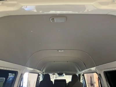 2019 Toyota Hiace =Rare Diesel 4x4 HighRoof= 6 Seaters