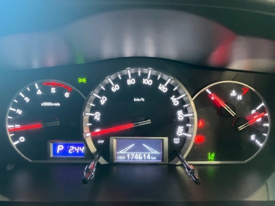 2019 Toyota Hiace =Rare Diesel 4x4 HighRoof= 6 Seaters