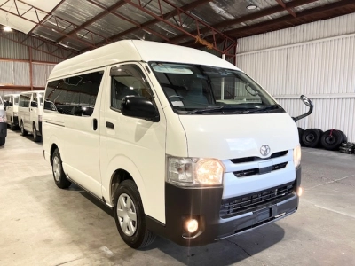 2019 Toyota Hiace Diesel 4x4 HighRoof_ 6 Seaters_ Dual Airbags_ ON SALE NOW