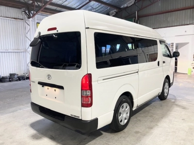 2019 Toyota Hiace =Rare Diesel 4x4 HighRoof= 6 Seaters