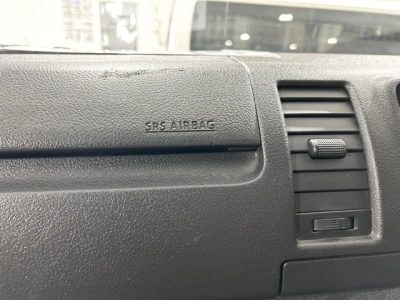 2019 Toyota Hiace =4X4= Dual Airbags _ 6 Seater 