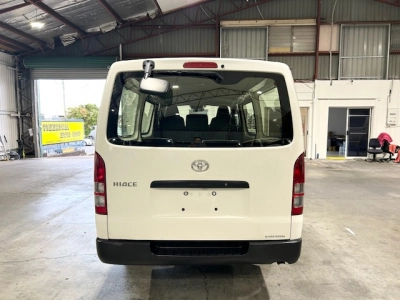 2018 Toyota Hiace ** 4WD 4WD 4WD ** +++ $4000 REDUCED +++