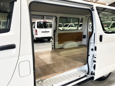 2018 Toyota Hiace ** 4WD 4WD 4WD ** +++ $4000 REDUCED +++