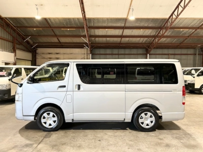 2019 Toyota Hiace *** 4WD 4WD 4WD *** $4000 REDUCED ++ MID YEAR SALE ++