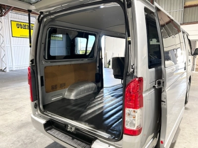 2019 Toyota Hiace *** 4WD 4WD 4WD *** $4000 REDUCED ++ MID YEAR SALE ++