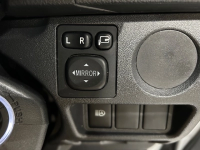 2019 Toyota Hiace *** 4WD 4WD 4WD *** $4000 REDUCED ++ MID YEAR SALE ++