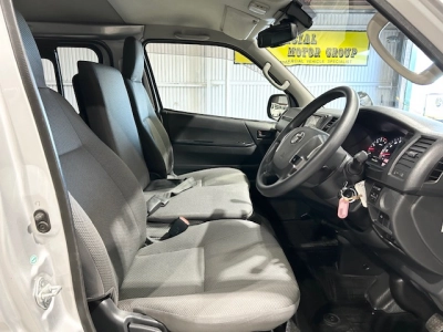 2019 Toyota Hiace *** 4WD 4WD 4WD *** $4000 REDUCED ++ MID YEAR SALE ++