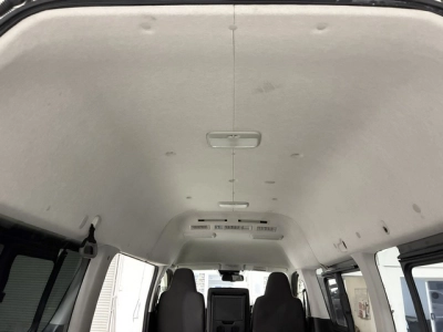 2020 Toyota Hiace 4X4 HIGH-ROOF / Rear Aircon!!