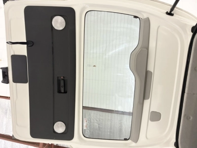 2020 Toyota Hiace 4X4 HIGH-ROOF / Rear Aircon!!