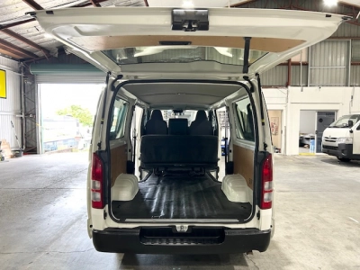 2018 Toyota Hiace Super Low 21km == Xmas BIG SALE ==