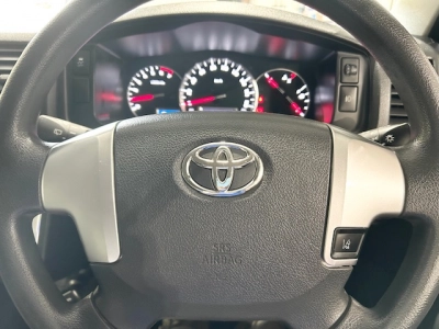 2018 Toyota Hiace Super Low 21km == Xmas BIG SALE ==