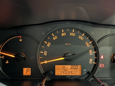 2020 Toyota Hiace = Super Low 26km = High Floor