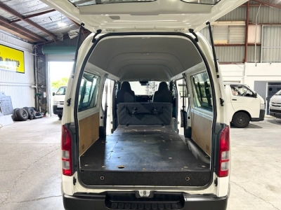 2019 Toyota Hiace Super Low 27km_ 6 Seaters_ EASTER SALE ON NOW !