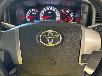 2019 Toyota Hiace Super Low 27km_ 6 Seaters_ EASTER SALE ON NOW !