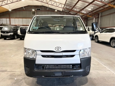 2019 Toyota Hiace ==SUPER LOW 32kms==