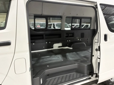 2021 Toyota Hiace =4X4= ** 360 Surround Camera ** SUPER LOW 36kms! GL PACKAGE