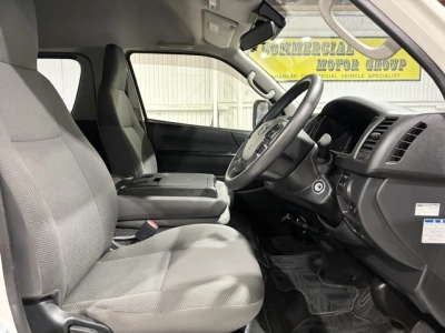 2021 Toyota Hiace =4X4= ** 360 Surround Camera ** SUPER LOW 36kms! GL PACKAGE