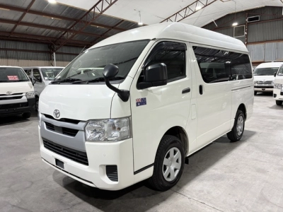 2021 Toyota Hiace =4X4= ** 360 Surround Camera ** SUPER LOW 36kms! GL PACKAGE