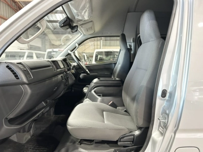 2021 Toyota Hiace =4x4= Rare Super LWB in DIESEL_ Super Low 41kms