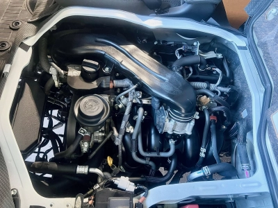 2019 Toyota Hiace NEW SHAPE_ 5 DOORS_ 6 SEATS