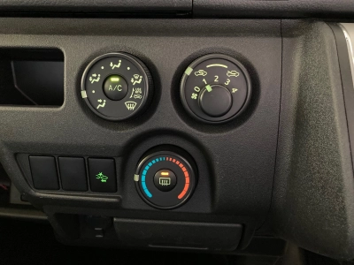 2019 Toyota Hiace *** BIG SALE_ WAS $33,995 NOW $30,995**