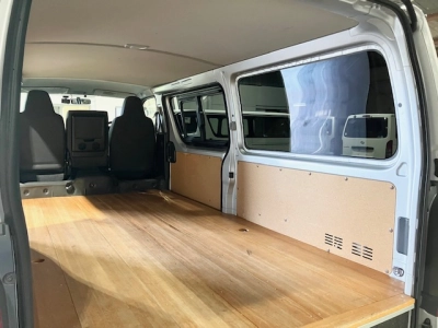 2017 Toyota Hiace LWB **MANUAL** $4400 REDUCED **