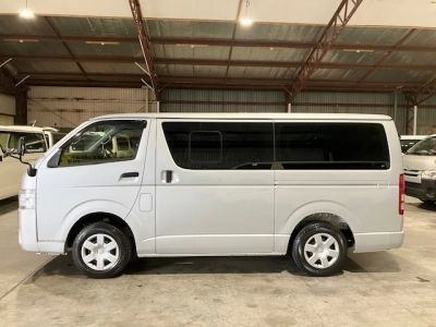 2017 Toyota Hiace LWB **MANUAL** $4400 REDUCED **